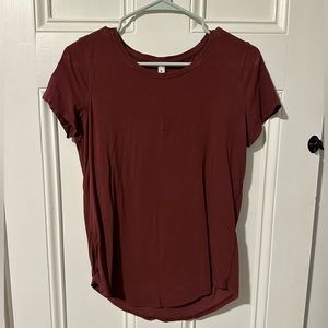 Lululemon Tee